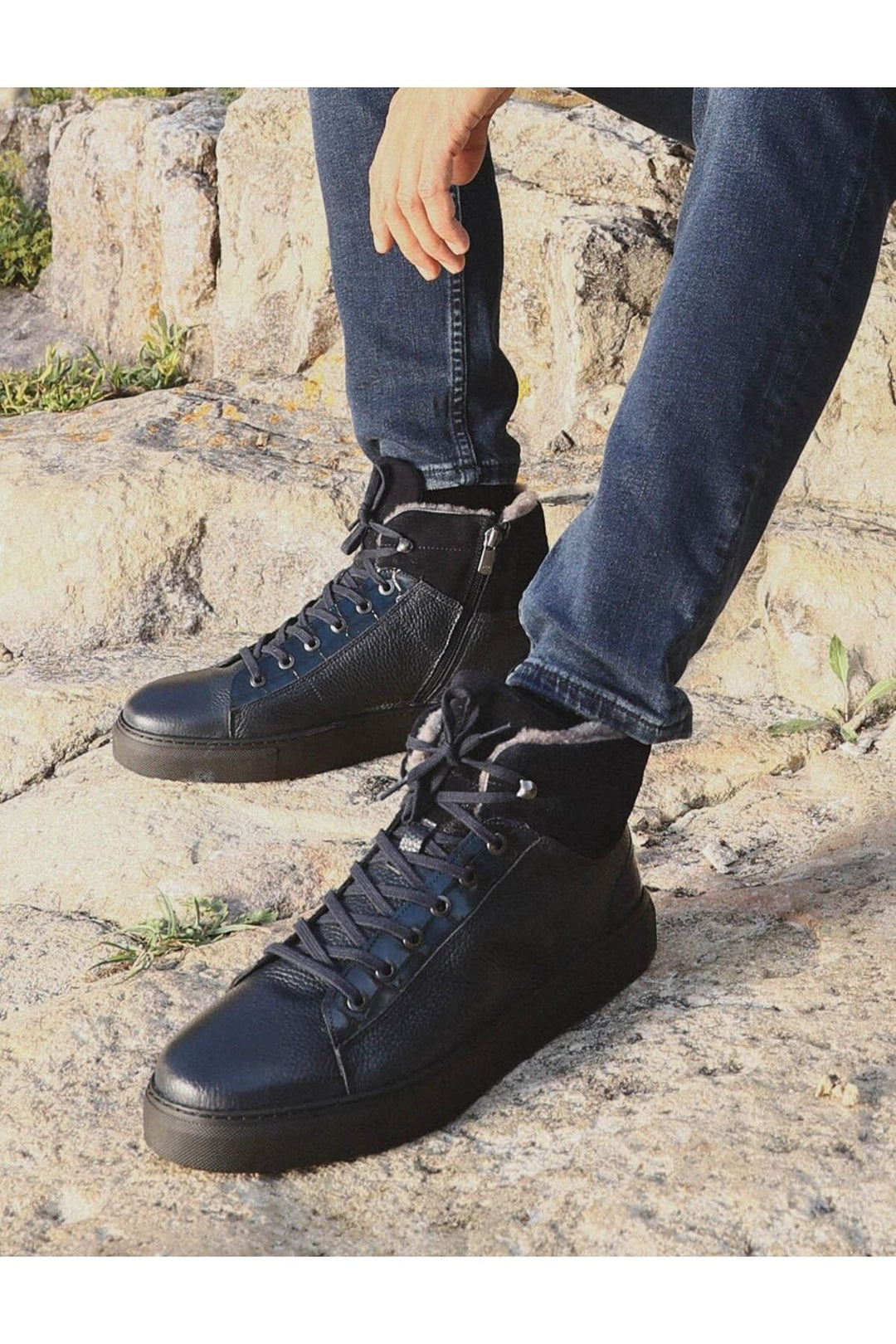 Cabani Shoes Bottines quotidiennes pour hommes en cuir véritable bleu marine avec fourrure. - Bleu marine