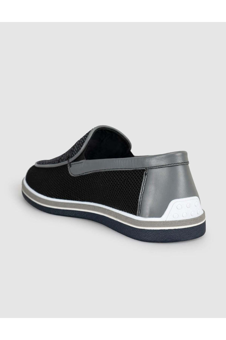 Cabani Shoes Mocassins noirs pour hommes avec détails en tricot - Multicolore