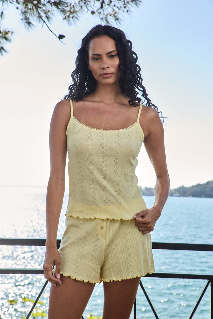 Lovely Things KIMBERLY Haut de pyjama à bretelles en pointelle - Clair Jaune