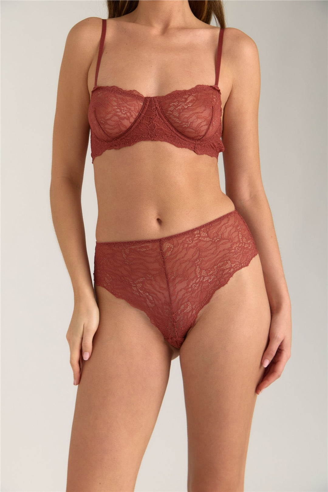 Lovely Things Soutien-gorge à armatures KAREN Lacy - Écru