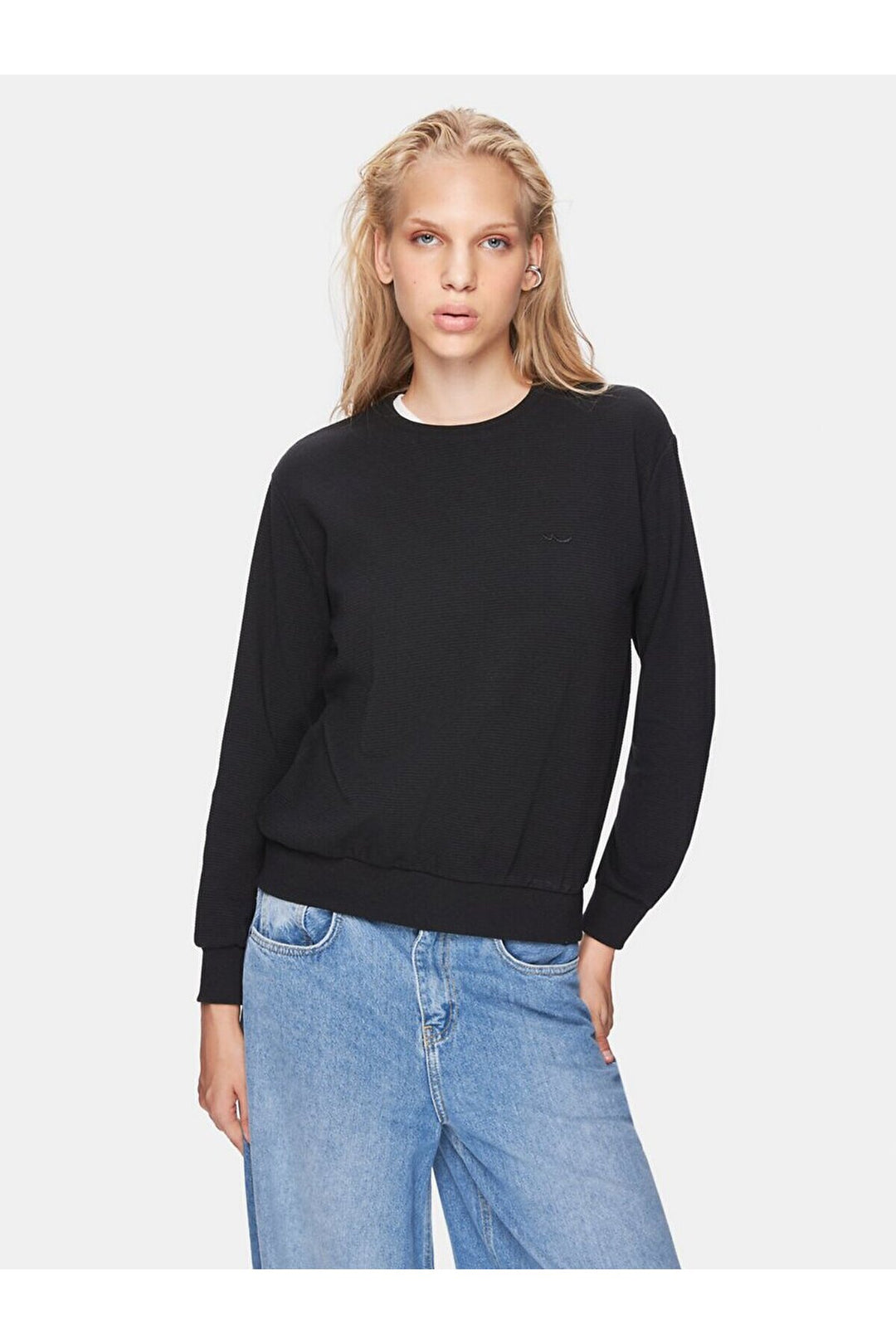 LTB Sweat-shirt noir à manches longues avec encolure en O
