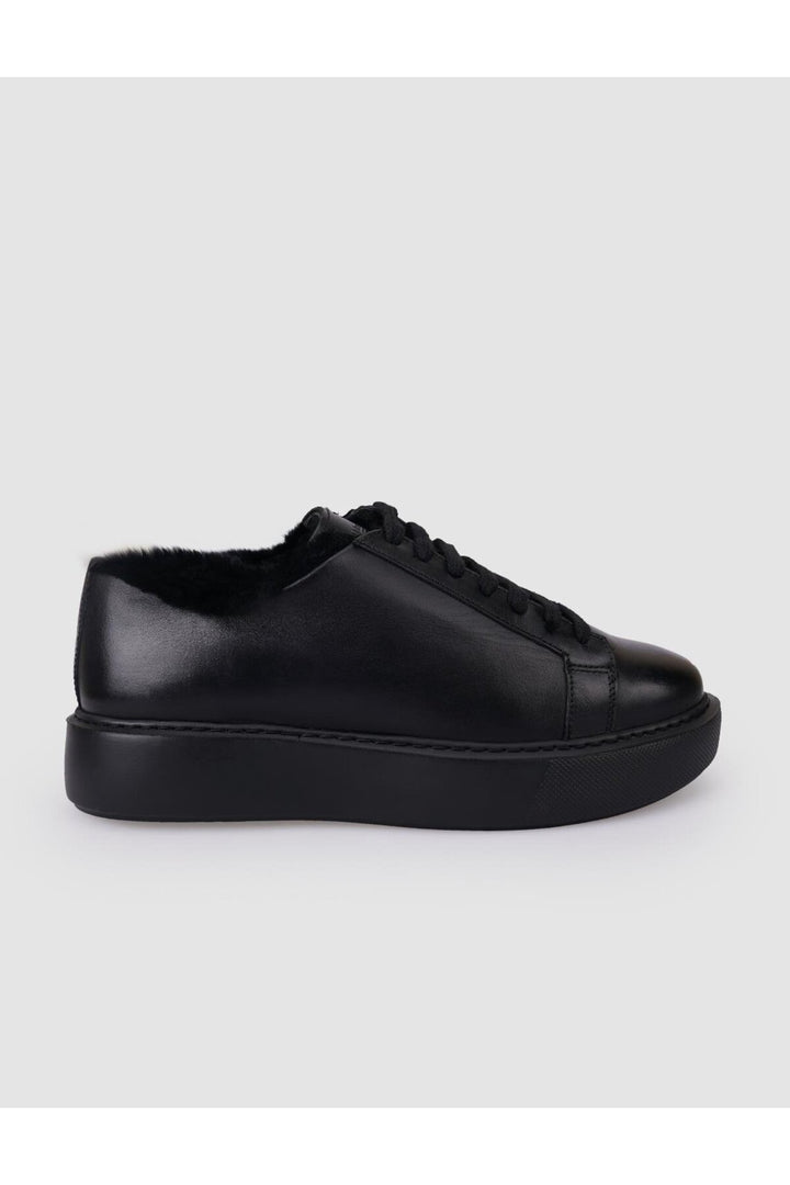 Cabani Shoes Baskets de sport pour femmes en cuir véritable noir avec fourrure et lacets à 100%. - Noir