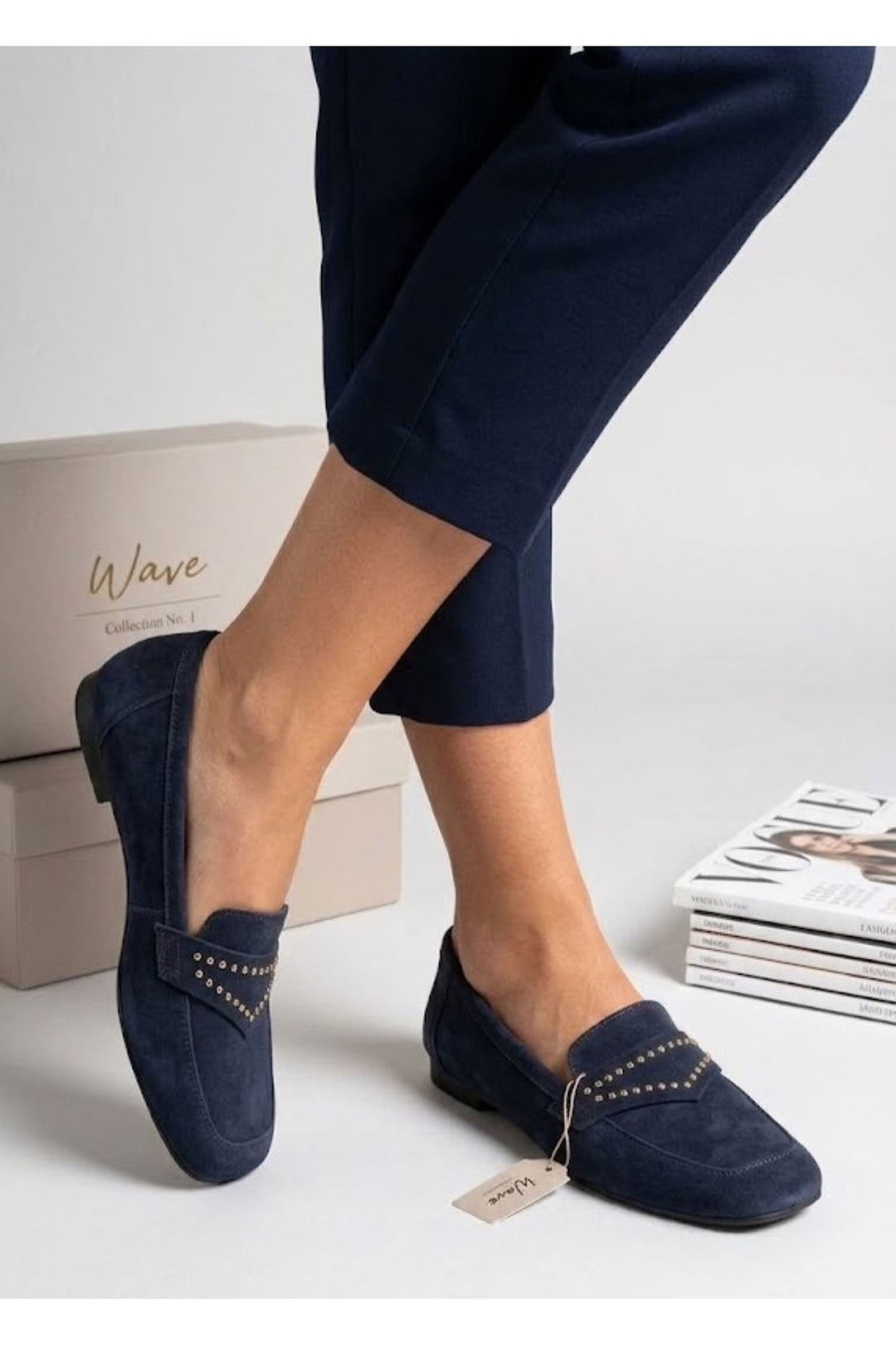 Wavelys RON Bleu marine Cuir Suédé Confortable Semelle Basse Ballerines - Noir