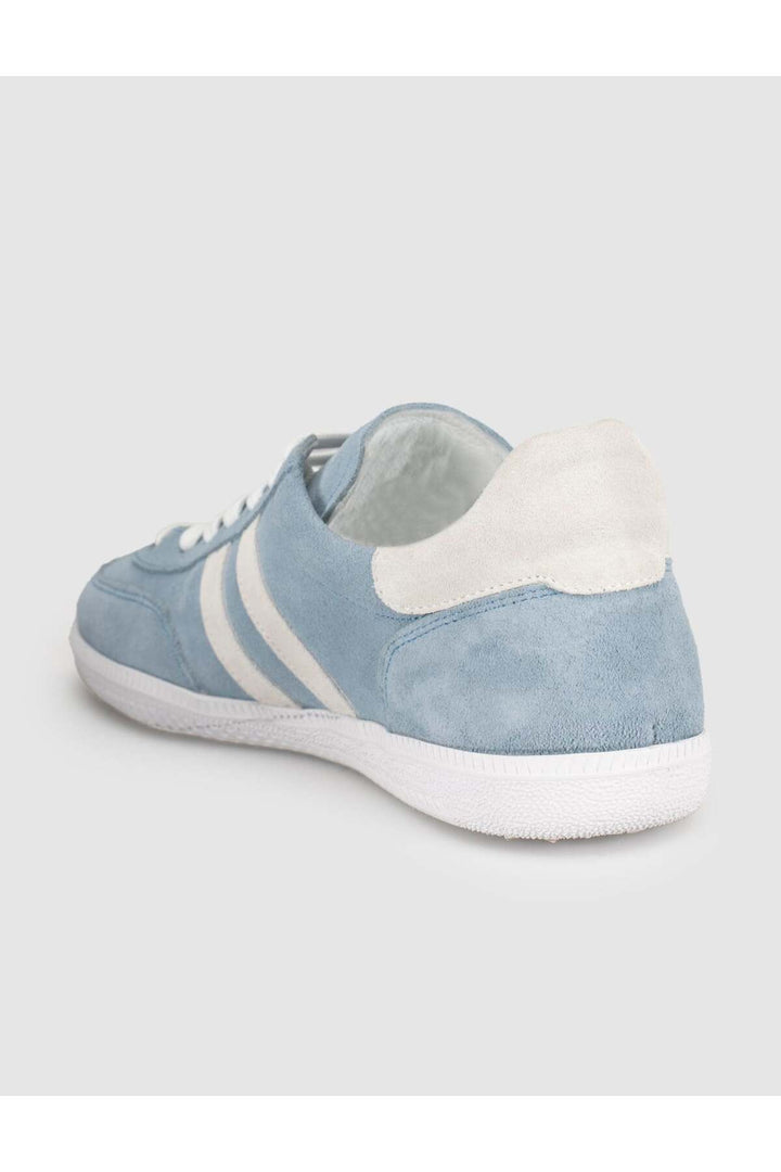 Cabani Shoes Baskets femme en cuir suédé bleu clair - Bleu clair