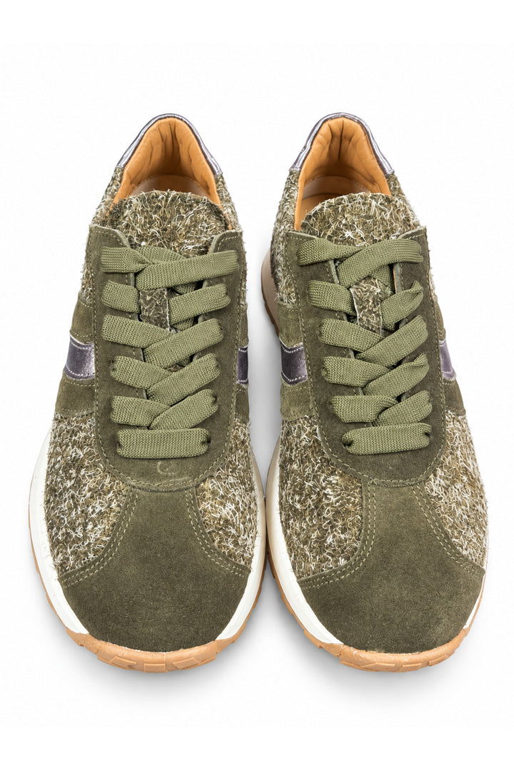 Wavelys Baskets confortables pour femmes en cuir suédé véritable kaki avec semelle en caoutchouc souple et flexible. - Kaki