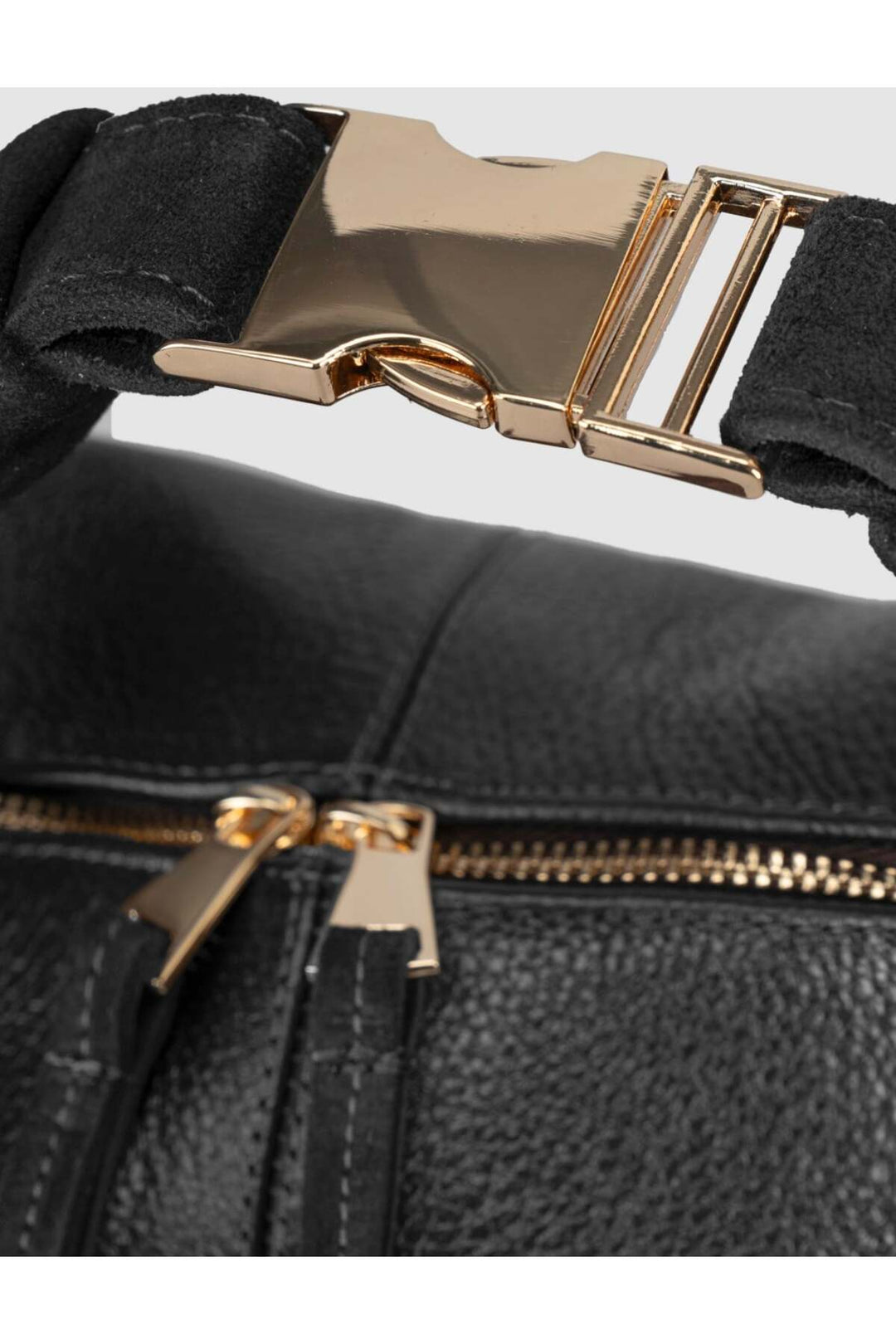 Cabani Shoes Sac en cuir véritable noir avec détails en chaîne dorée pour femme, à porter à l'épaule ou en bandoulière. - Noir