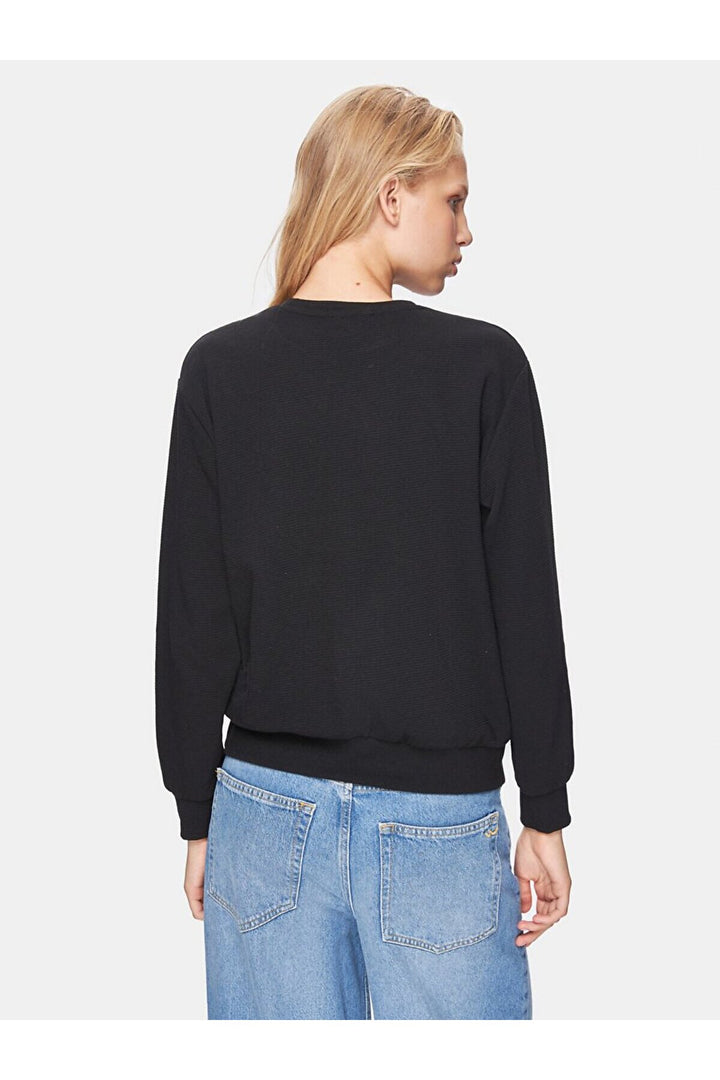 LTB Sweat-shirt noir à manches longues avec encolure en O
