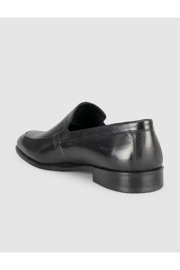 Cabani Shoes Chaussures en cuir classiques noires - Multicolore