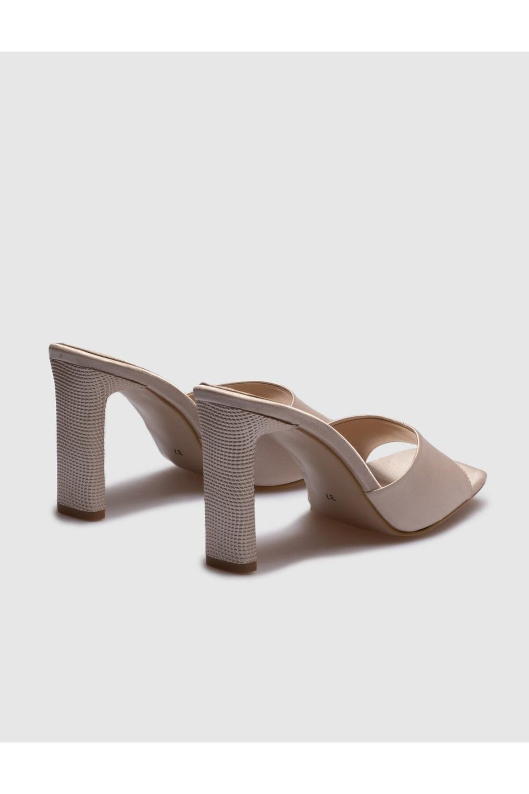 Cabani Shoes Crunell Sandales à talons en satin beige pour femmes - Beige