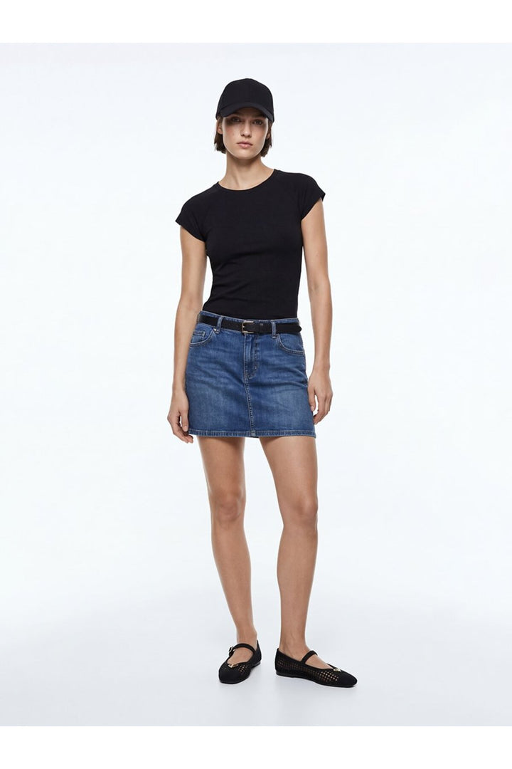 LTB T-shirt noir à col en V avec détails sur les manches - Noir