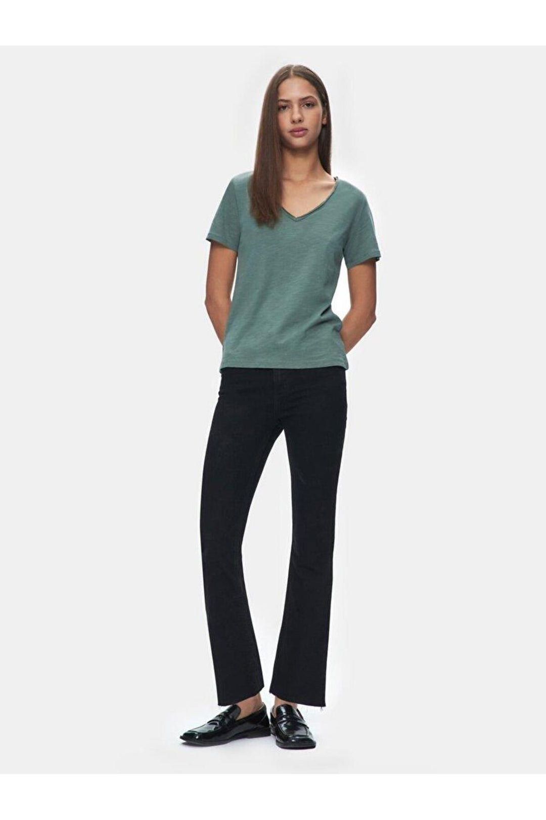 LTB Bafese - T-shirt à manches courtes avec col en V pressé -Femme- 1225801266089