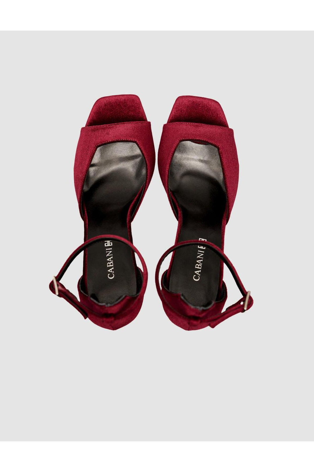Cabani Shoes Escarpins à talon avec boucle à la cheville en velours. - Bordeaux