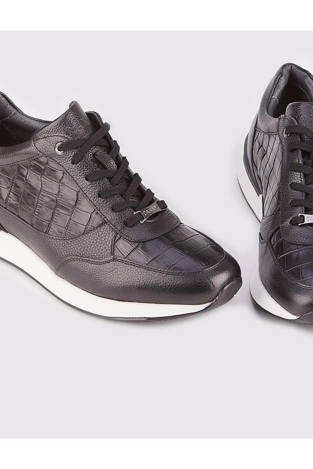 Cabani Shoes Chaussures de sport pour hommes en cuir véritable noir avec lacets imprimées Croco. - Noir