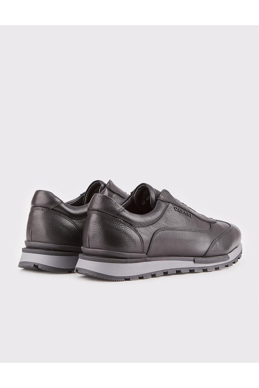 Cabani Shoes Chaussures de sport pour hommes en cuir véritable noir avec fourrure, sans lacets. - Noir