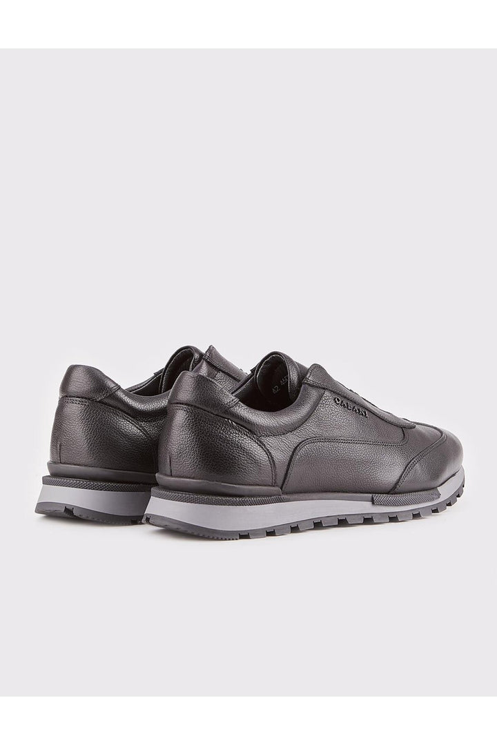 Cabani Shoes Chaussures de sport pour hommes en cuir véritable noir avec fourrure, sans lacets. - Noir