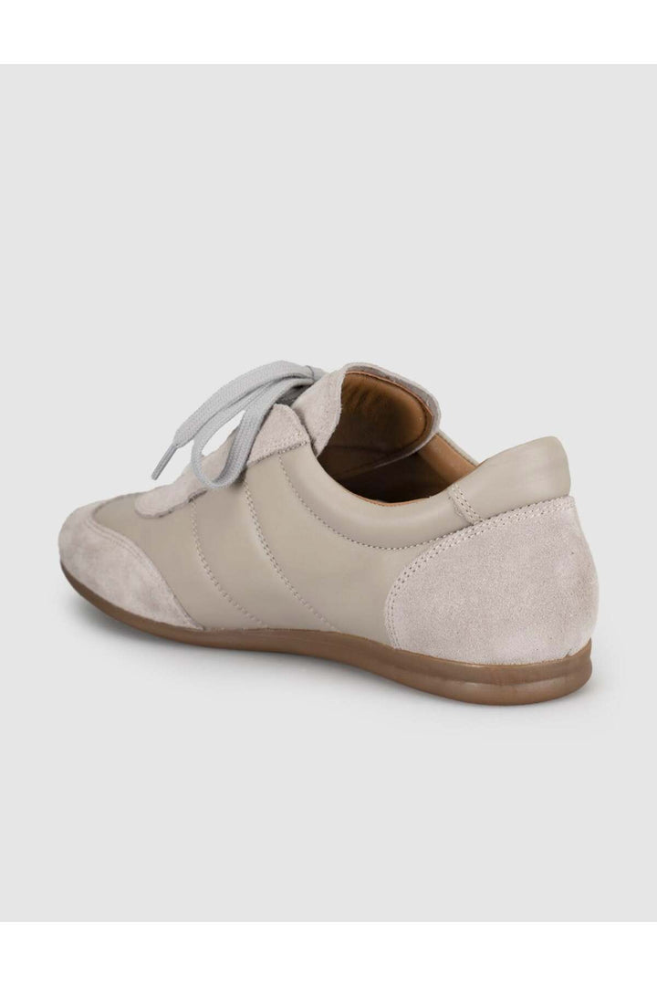Cabani Shoes Baskets Femme en Cuir Véritable Crème - Crème