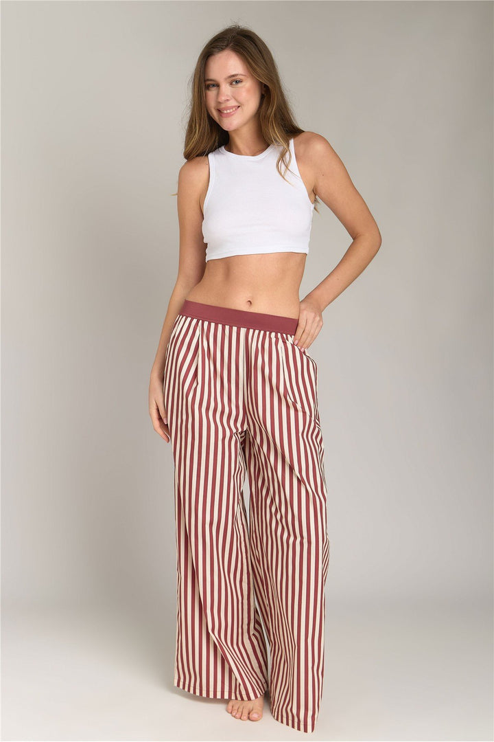 Lovely Things SANDRA Pantalon de pyjama en popeline à plis - Bordeaux