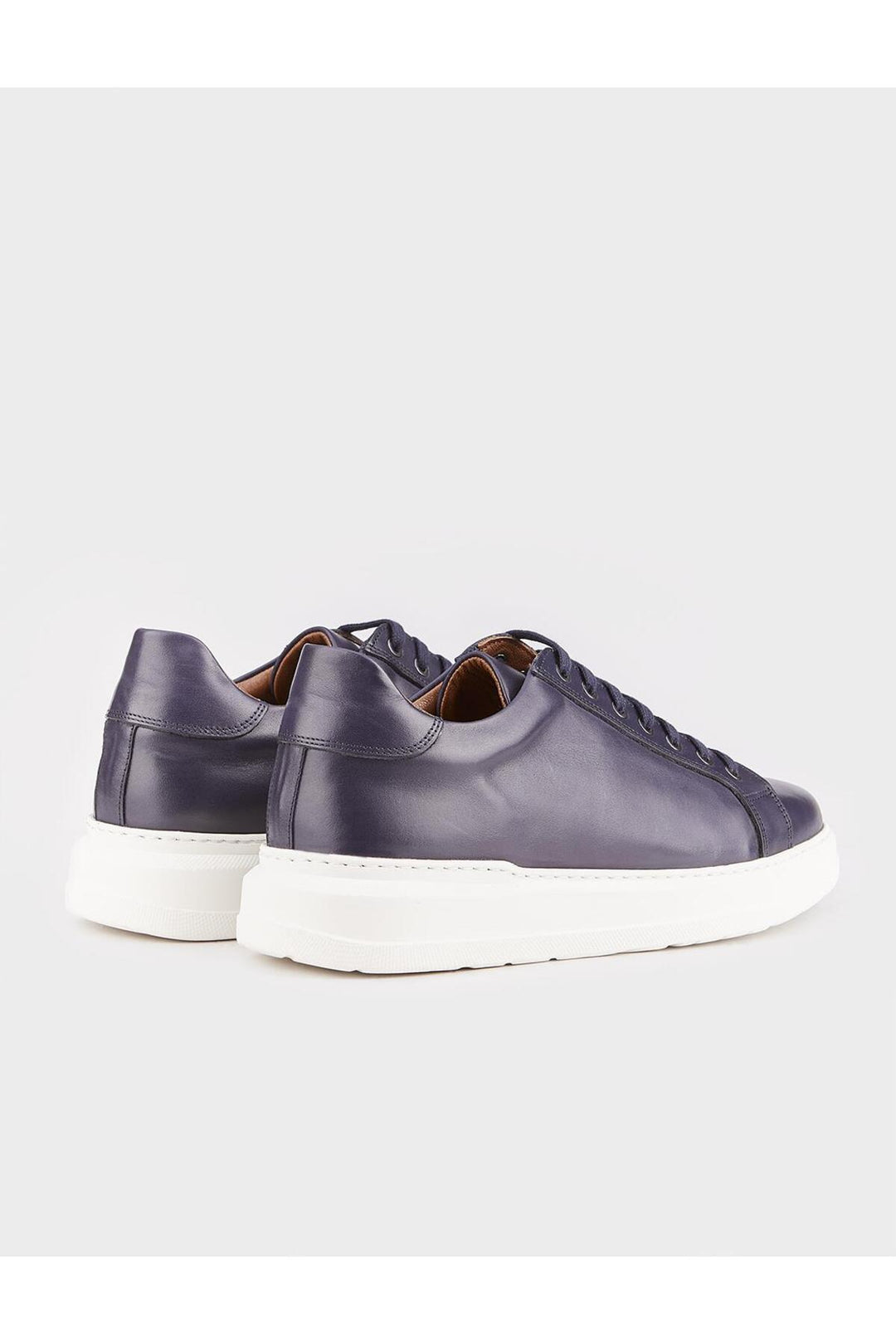Cabani Shoes Chaussures de sport en cuir véritable bleu marine à lacets pour homme avec semelle blanche. - Bleu marine
