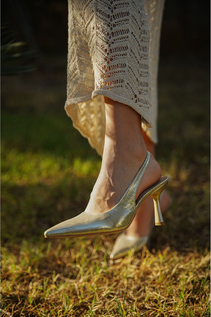 Wavelys Guida Satin Cuir Escarpin à Talon Femme - Satin Beige - Or
