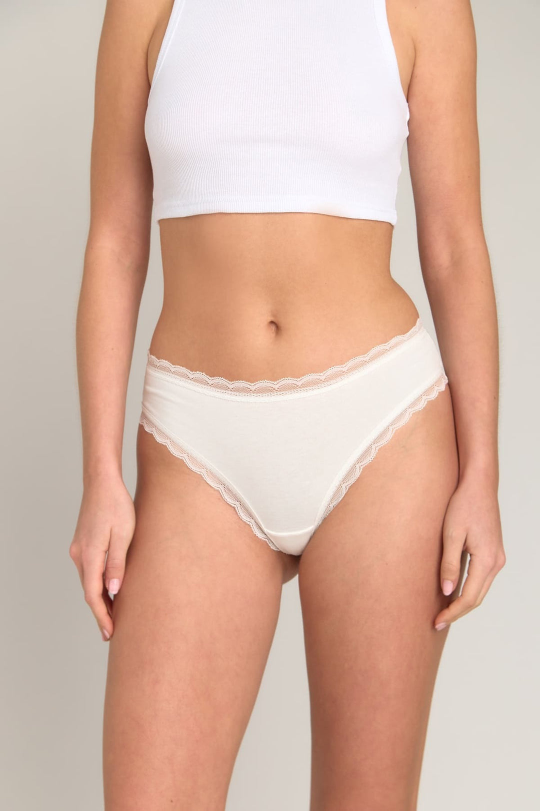 Lovely Things CHERIE Culotte Cheeky en Dentelle Mélangée Modal - Écru
