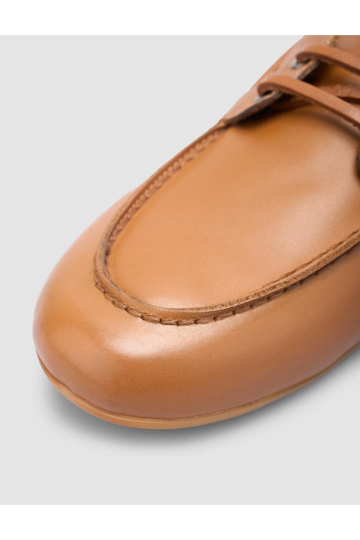 Cabani Shoes Valosco %100 Cuir Véritable Chaussures de Bateau Quotidiennes Femme en Cognac - Multicolore