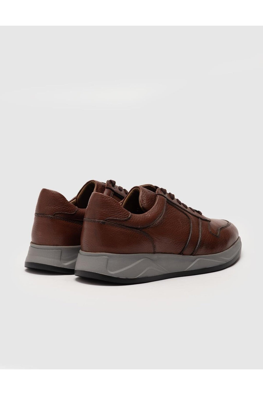 Cabani Shoes Chaussures de sport pour hommes en cuir véritable à lacets couleur tabac avec semelle en latex. - Tabac