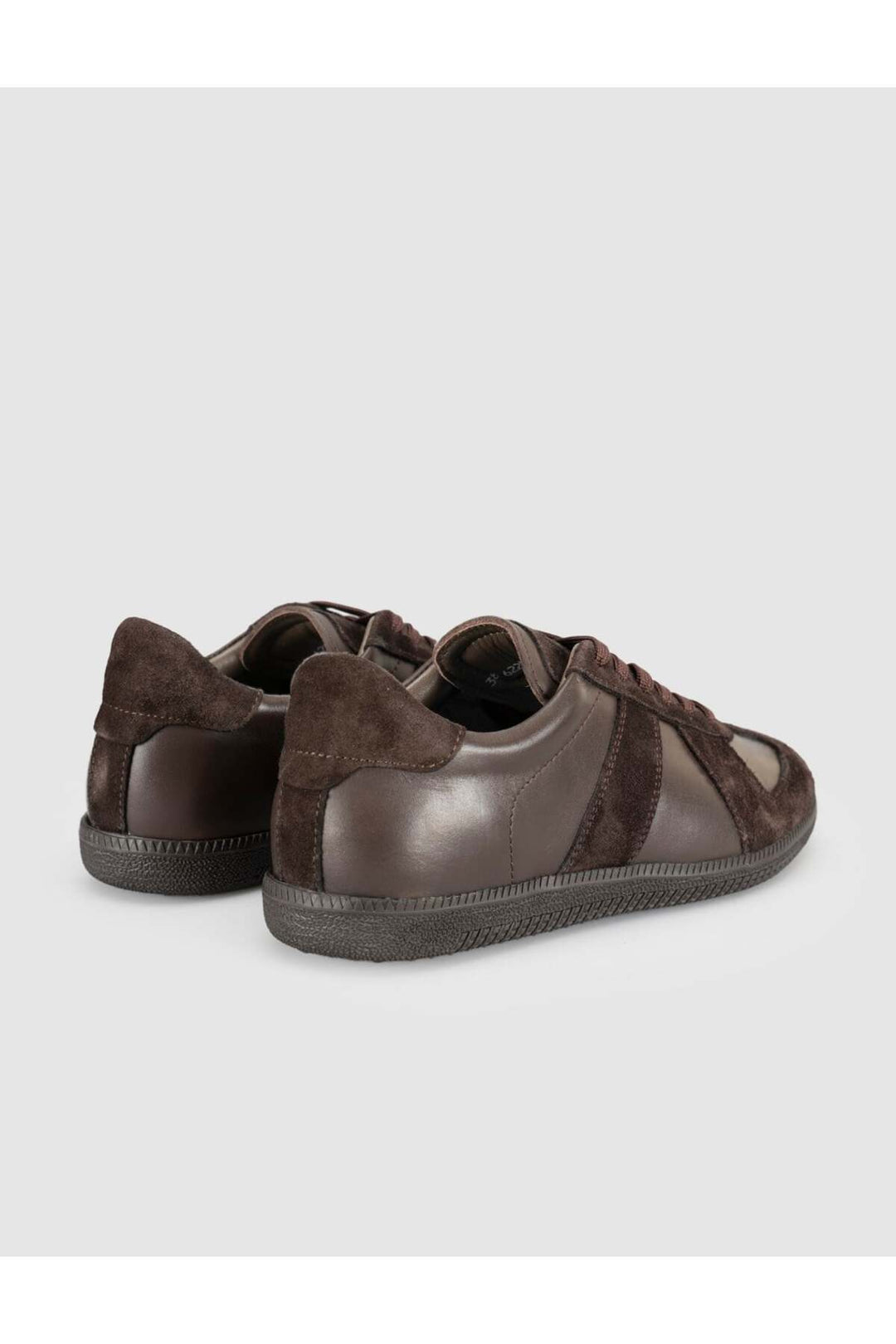 Cabani Shoes Baskets femme en cuir suédé marron - Multicolore