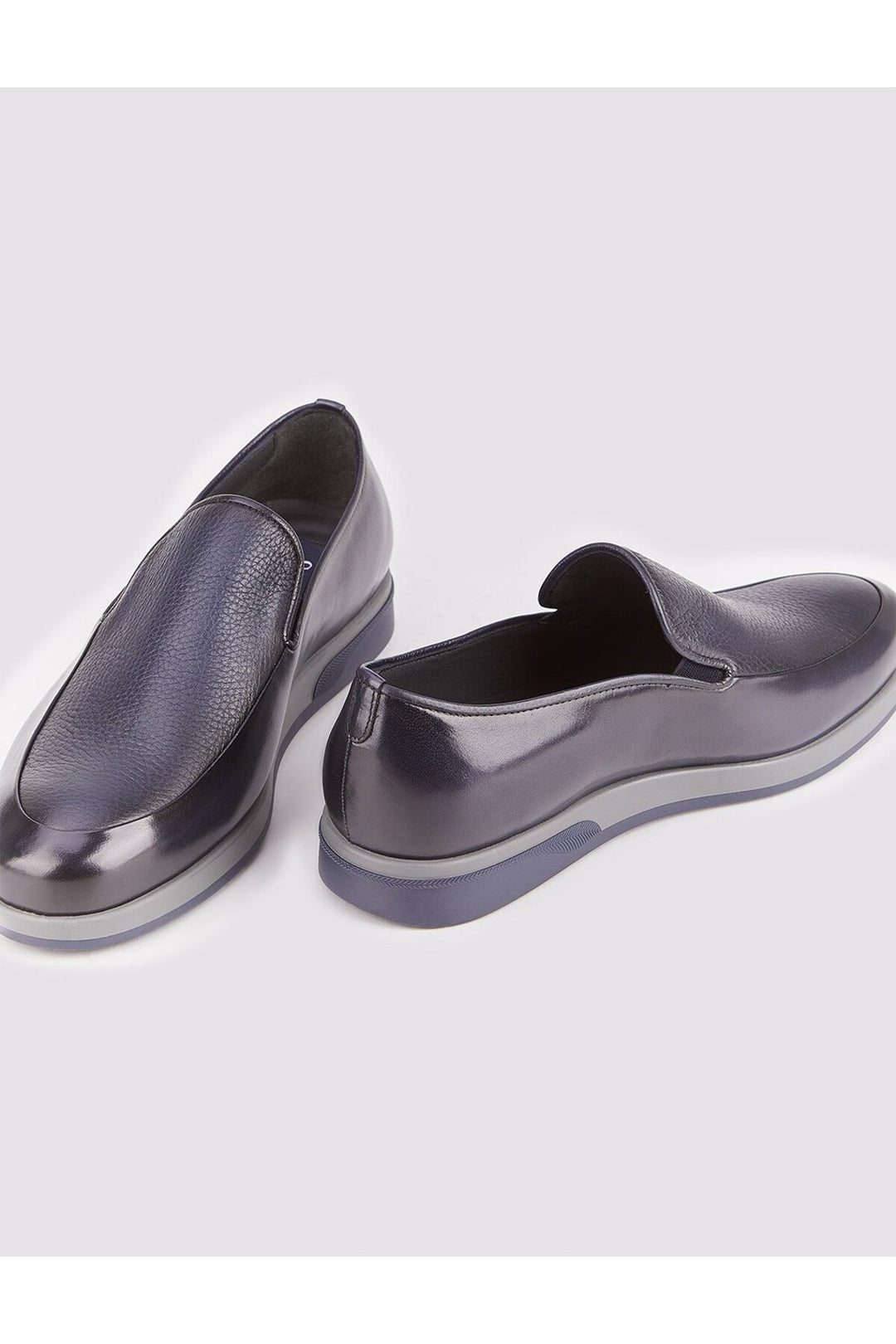 Cabani Shoes Chaussures classiques pour hommes en cuir véritable, design spécial, bleu marine. - Multicolore