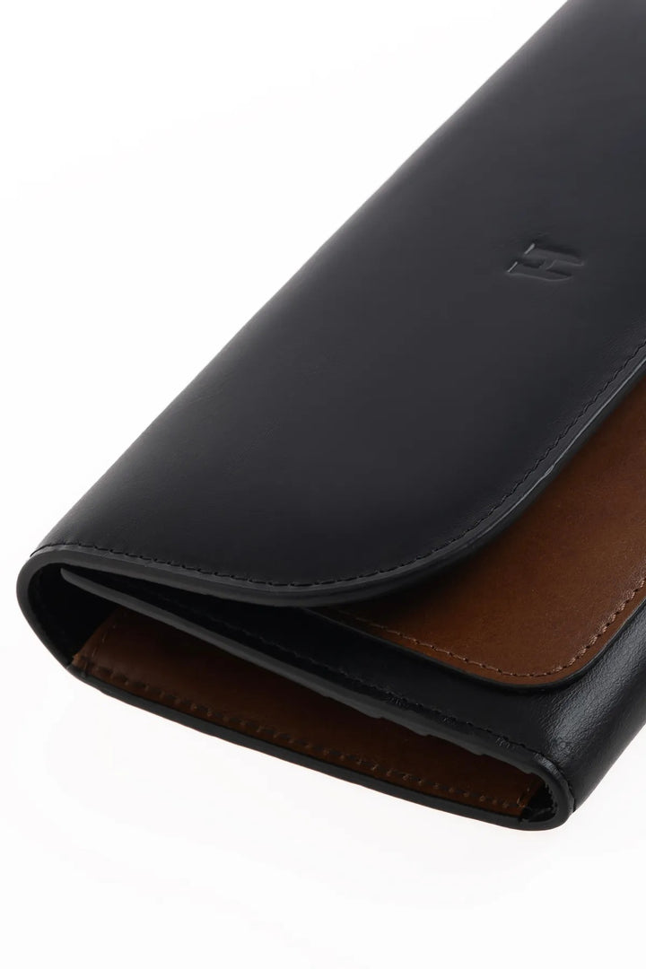 Helmbrook Grand portefeuille en cuir véritable pour femme protégé par RFID Charlotte Black Tan avec bouton-pression