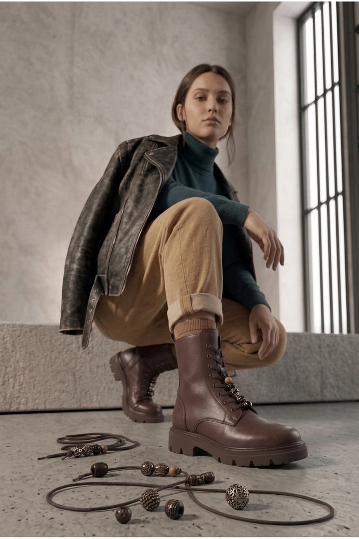 Wavelys ELCHE Bottes à lacets pour femmes en cuir véritable marron, confortables et pratiques avec fermeture éclair. - Marron