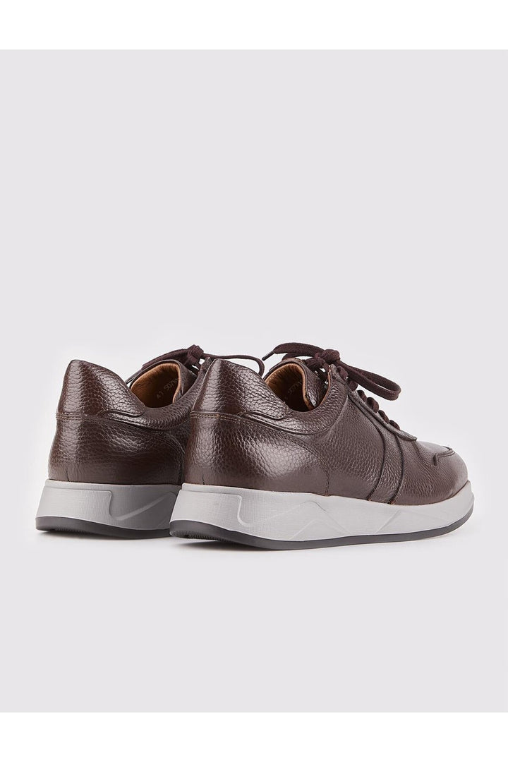 Cabani Shoes Chaussures de sport pour hommes en cuir véritable marron avec lacets, design spécial. - Marron