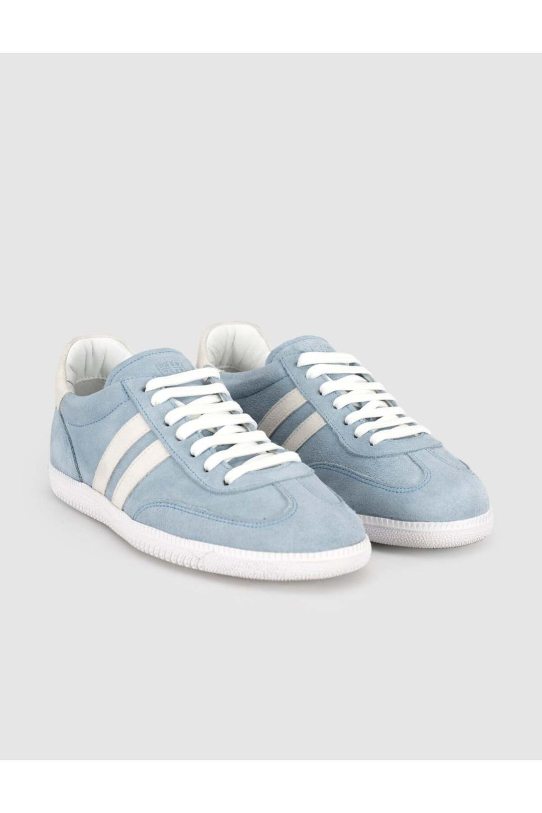 Cabani Shoes Baskets femme en cuir suédé bleu clair - Bleu clair