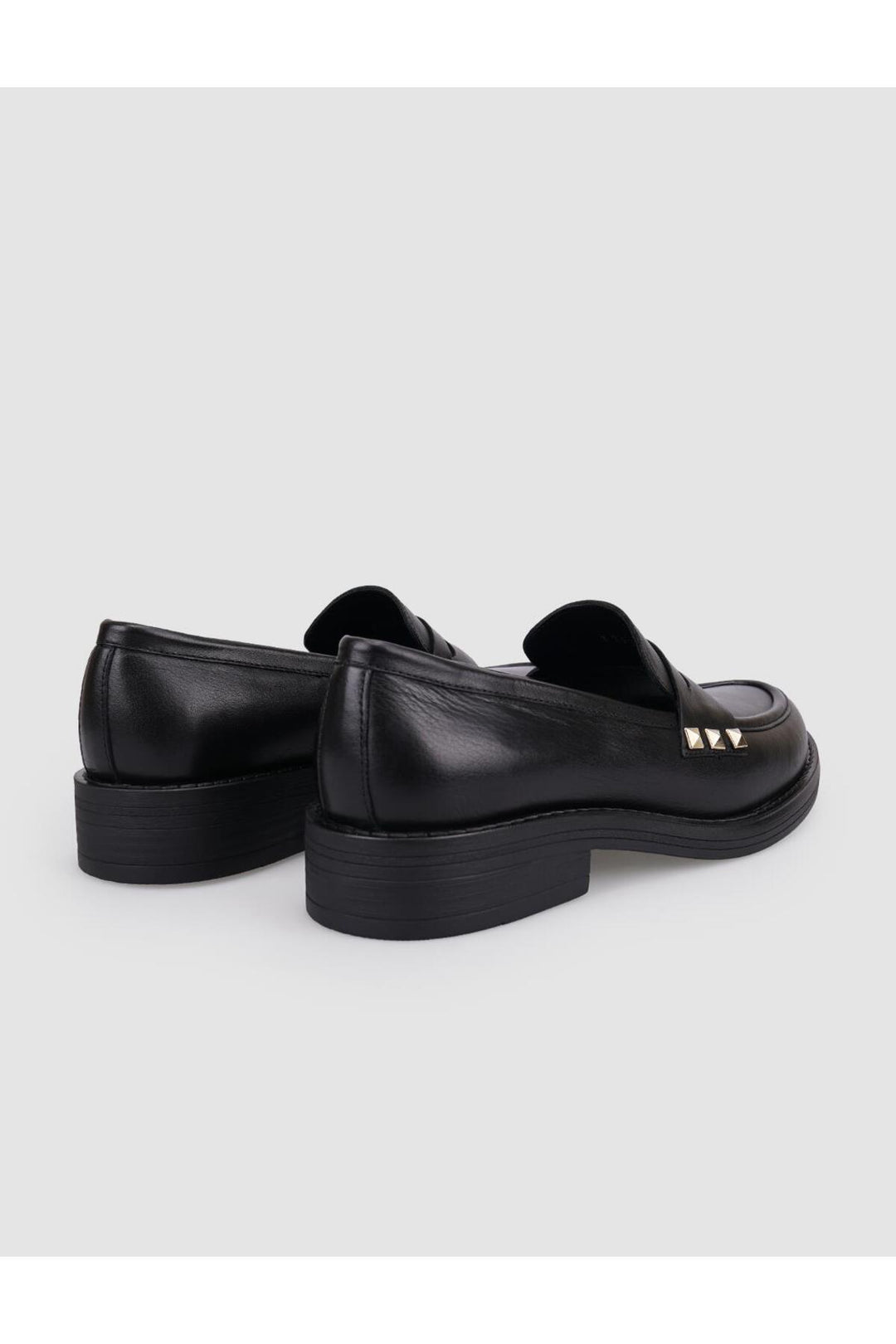 Cabani Shoes %100 Cuir véritable Mocassins femme noir avec détails cloutés - Noir