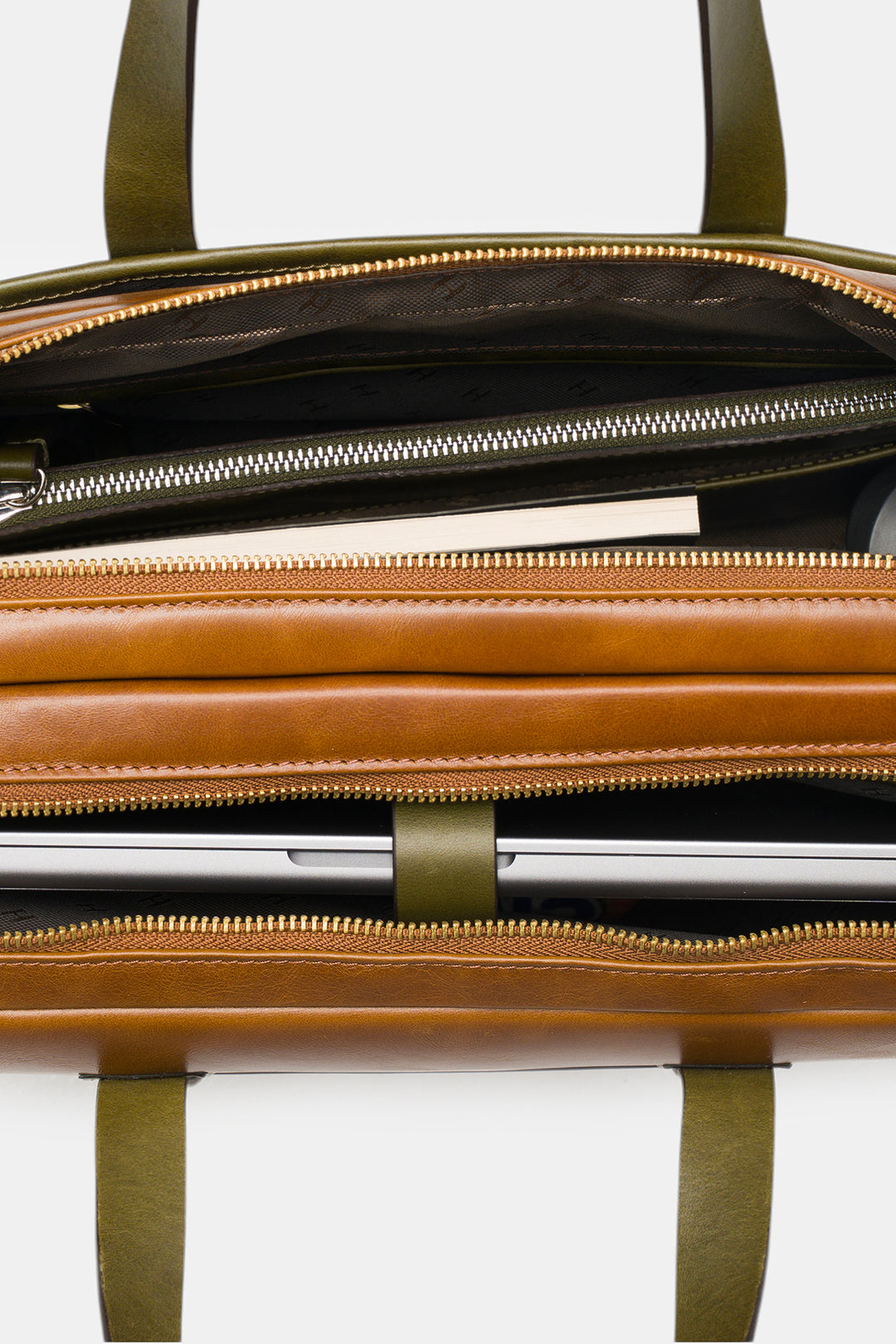 helmbrook Sac pour ordinateur portable Benedict en cuir véritable 15,6"à deux compartiments pour homme