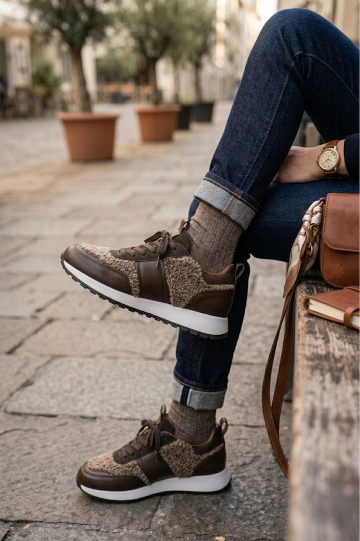 Wavelys REMI Chaussures de sport élégantes avec semelle confortable en cuir véritable à texture spéciale - Marron