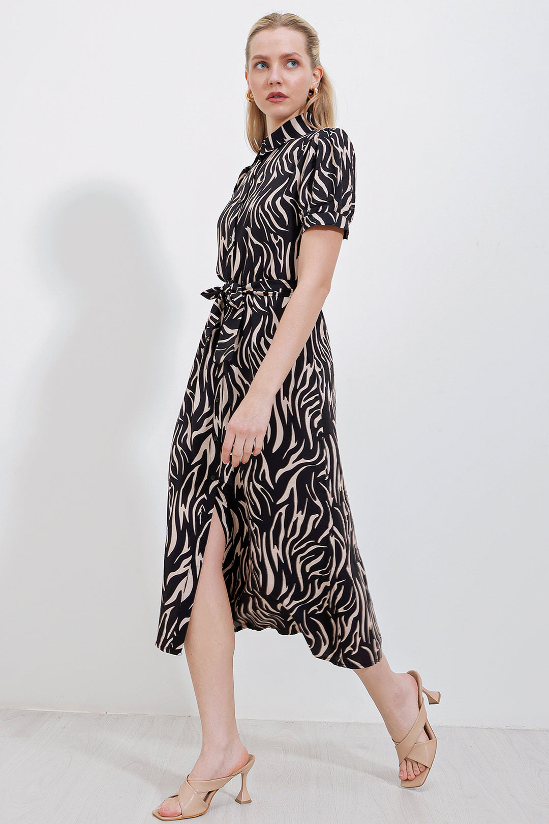 Bigdart 2213 Robe en Viscose à Manches Courtes - Beige