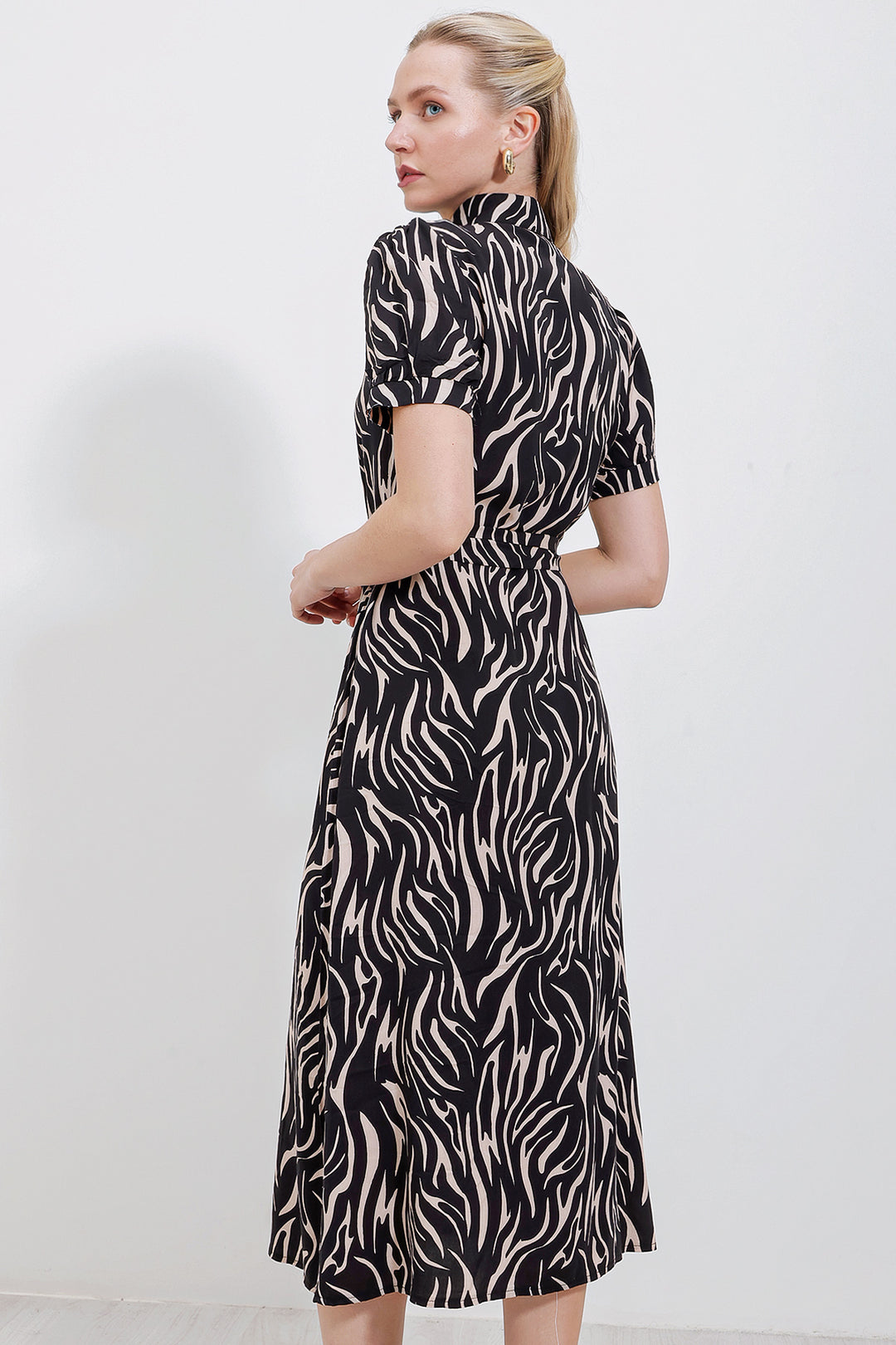 Bigdart 2213 Robe en Viscose à Manches Courtes - Beige