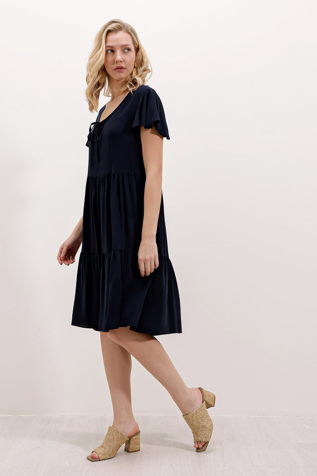Bigdart 2352 Robe courte à col en V - Bleu marine