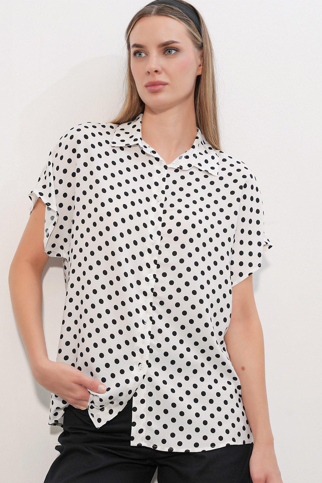 Bigdart 3711 Chemisier à Pois à Manches Courtes Femme - a.Blanc