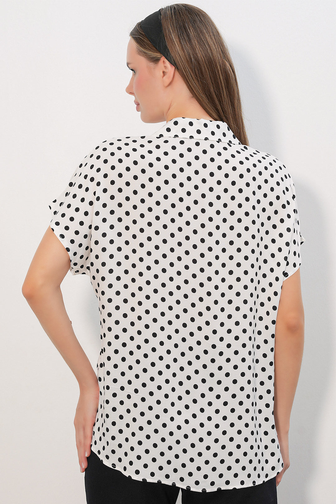 Bigdart 3711 Chemisier à Pois à Manches Courtes Femme - a.Blanc