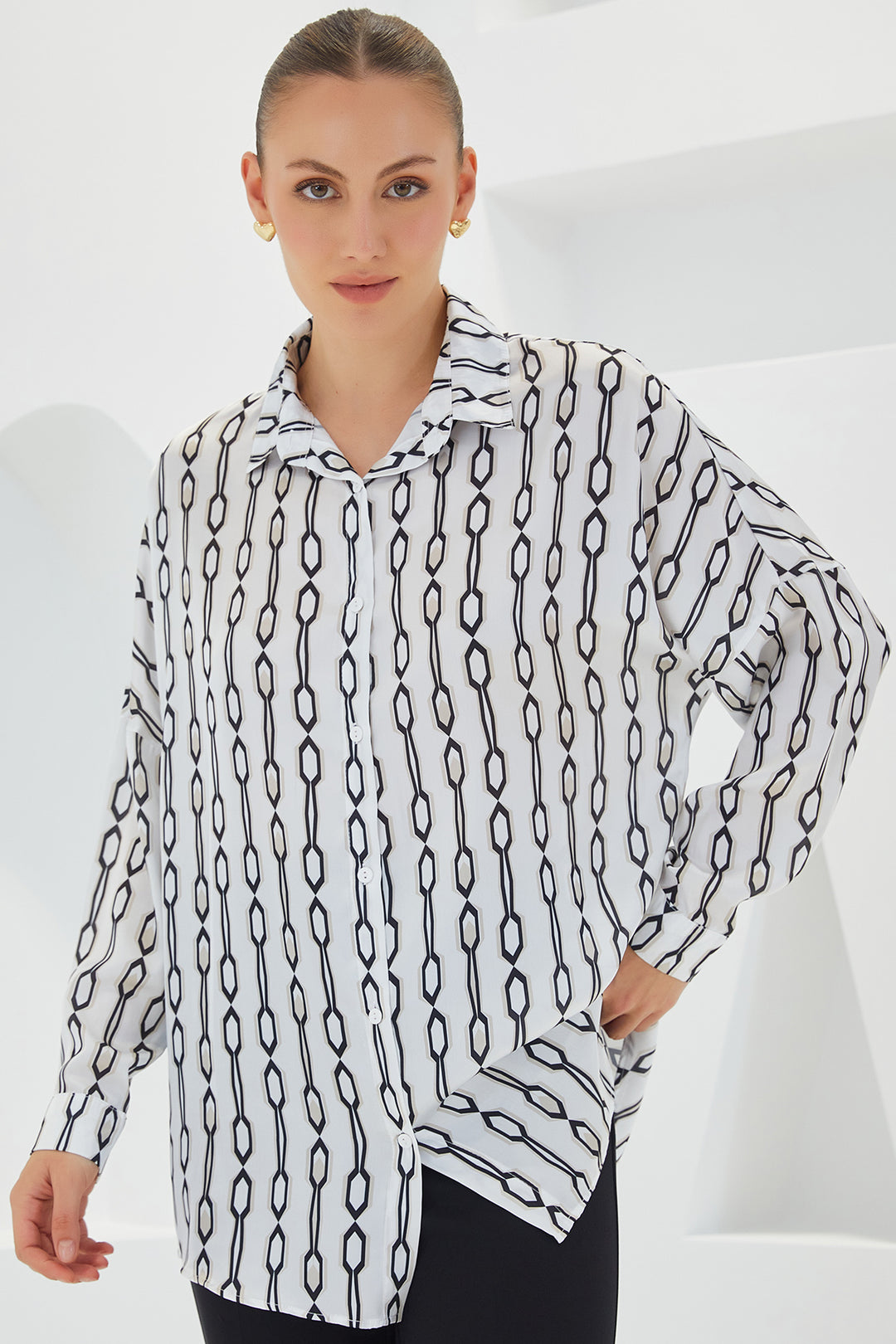 Bigdart Chemise en satin oversize noir et blanc à motifs pour femme 3985