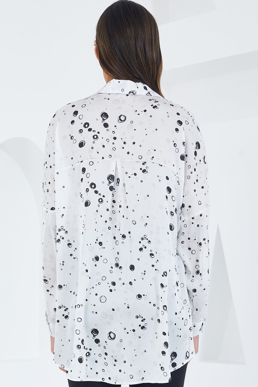 Bigdart Chemise en satin oversize à motifs noir et blanc pour femme 3985