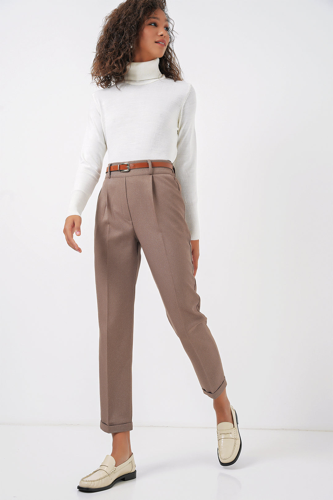 Bigdart 6686 Pantalon en Tissu Plissé avec Ceinture pour Femme - Camel