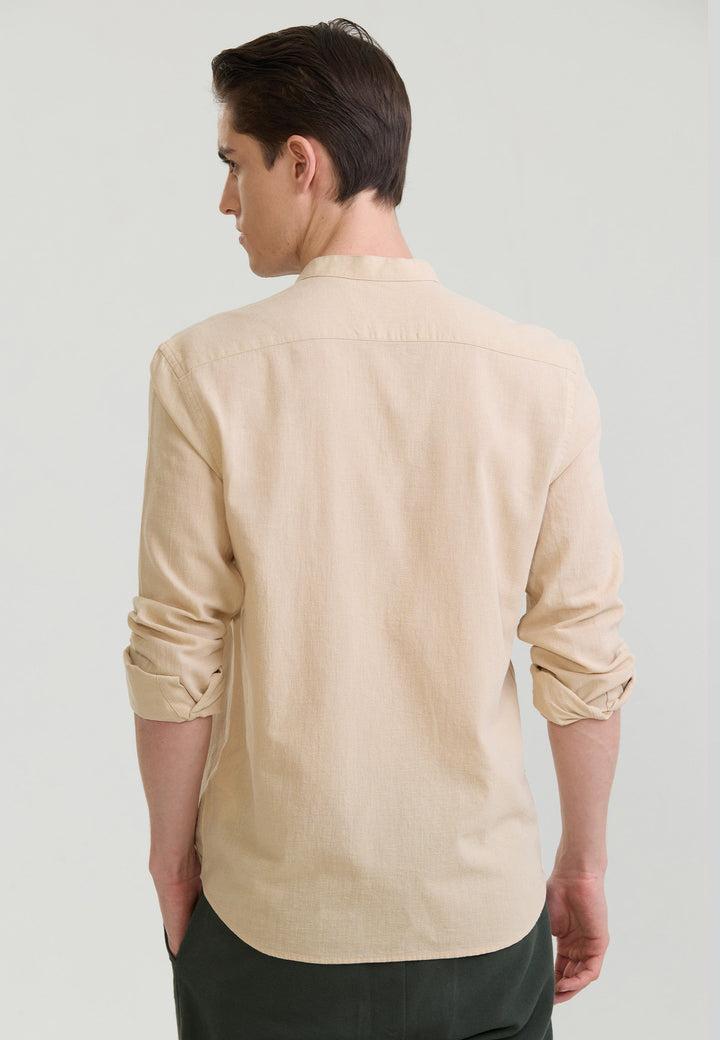 Felix Hardy Chemise à col mao en lin mélangé pour homme - Beige