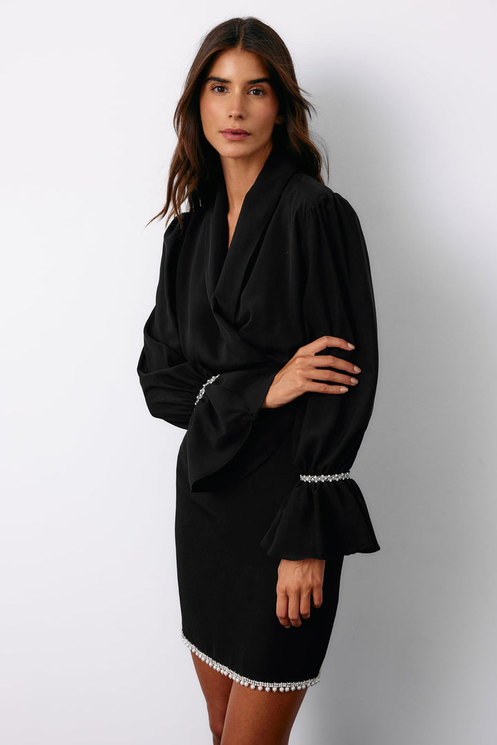 Sateen Blouse avec Détails d'Accessoires - Noir