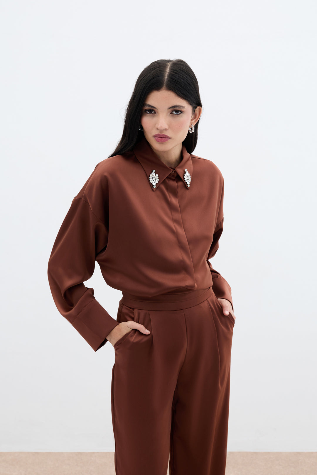Sateen Chemise avec Détails Accessoires - Marron