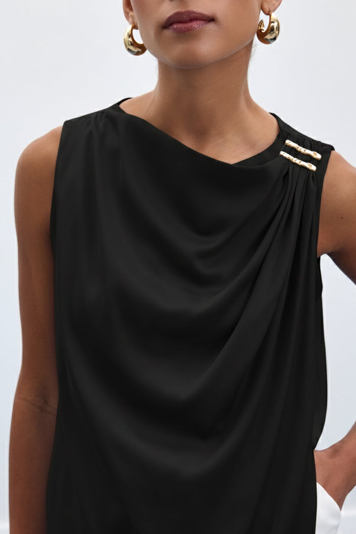 Sateen Blouse Sans Manches avec Détail Accessoire - Noir