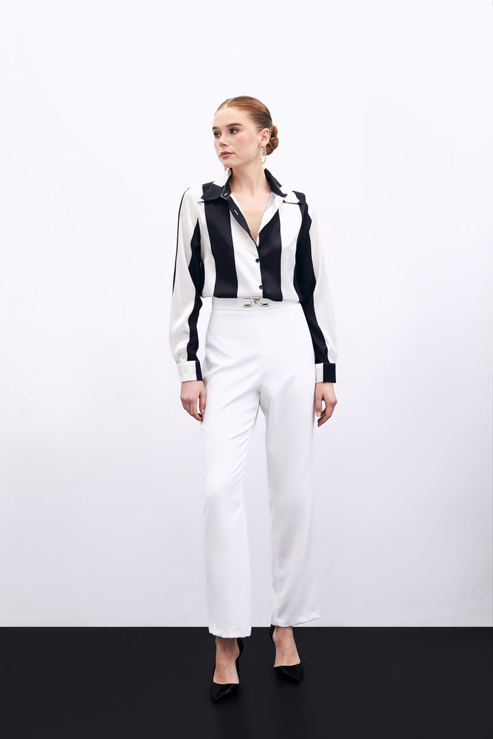 Sateen Pantalon avec détails d'accessoire - Écru
