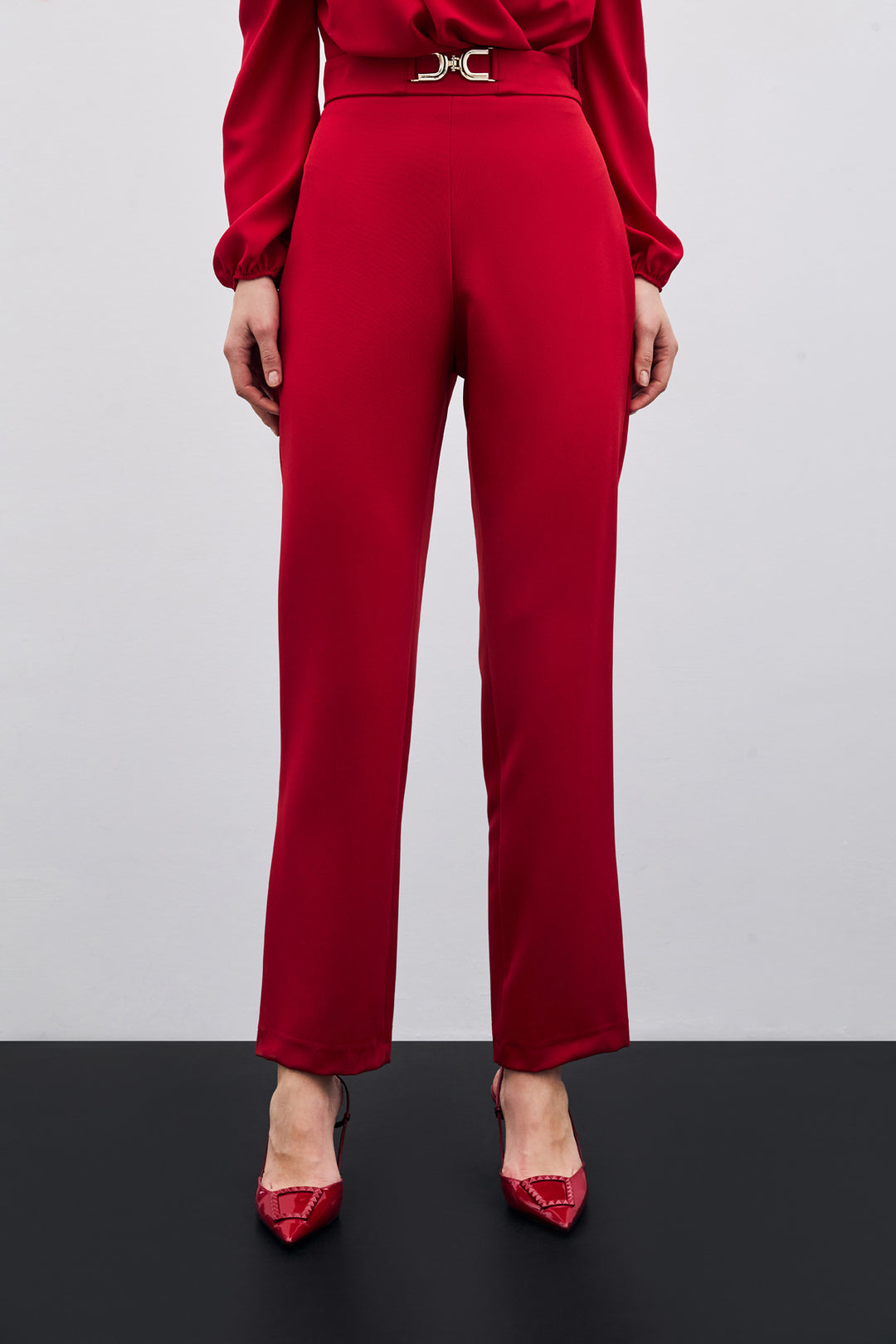 Sateen Pantalon avec Détails Accessoires - Rouge