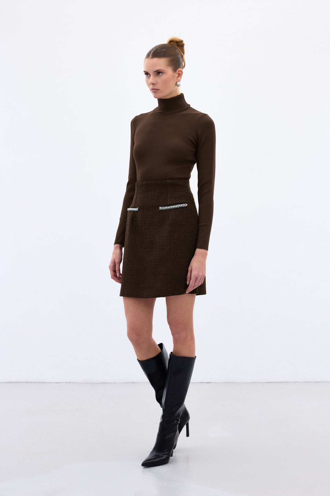 Sateen Jupe en tweed avec détails accessoires - Marron